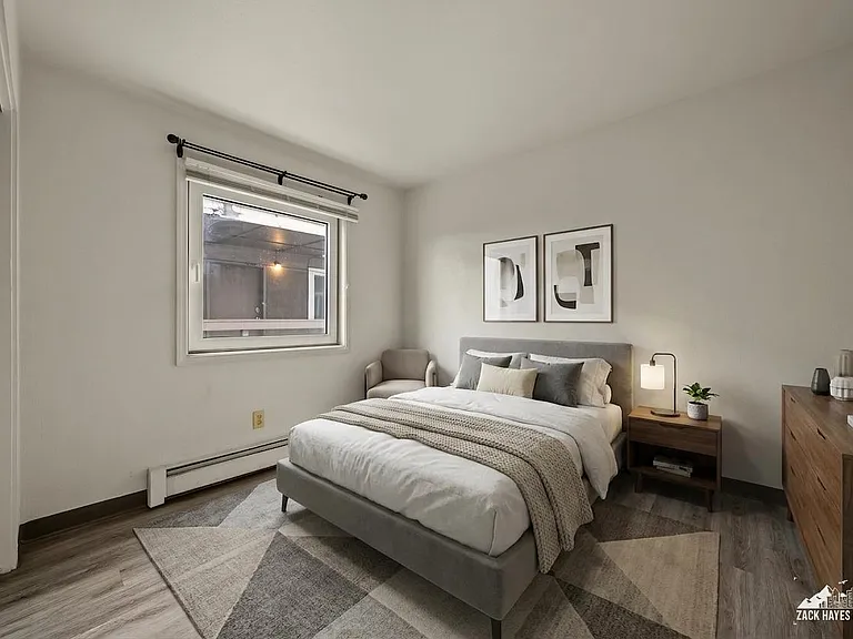 618 Gambell St #11 — Photo 2