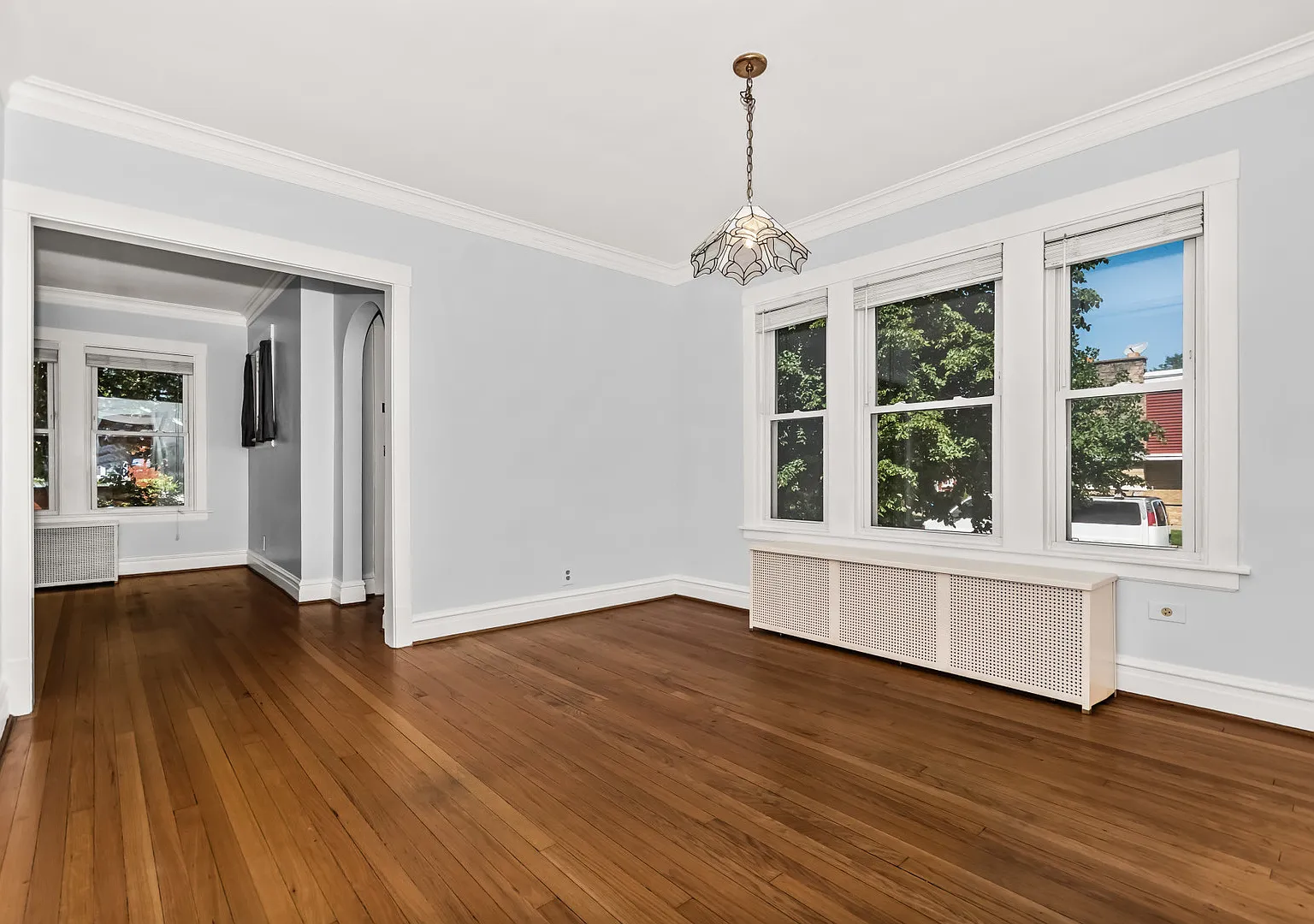 2 bed, 1300 sqft, $3,000 — Photo 4