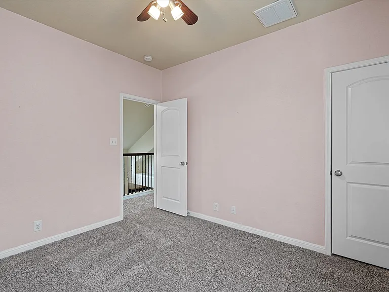 7337 Menchaca Rd #29 — Photo 14