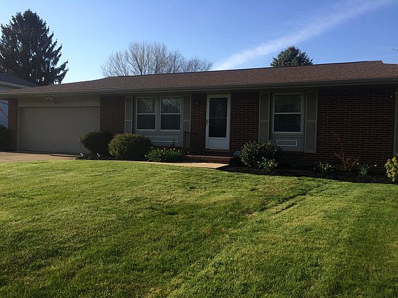 2nd image of 951 Country Club Dr