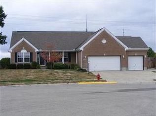 7135 Evergreen Cir, Dayton, OH 45424