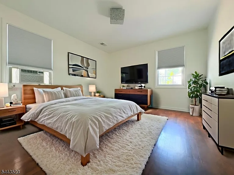 304 W Linden Ave — Photo 12
