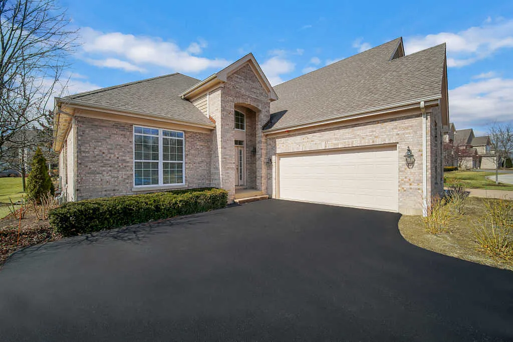 808 Stone Canyon Cir photo 1