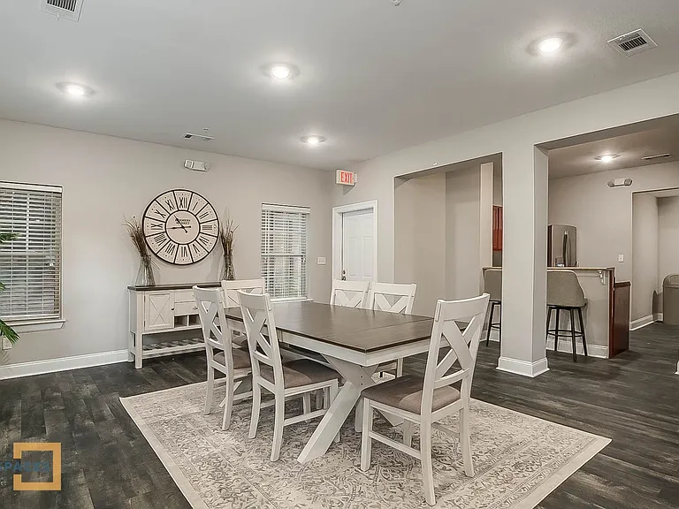3218 Veterans Memorial Pkwy #3X3 — Photo 40