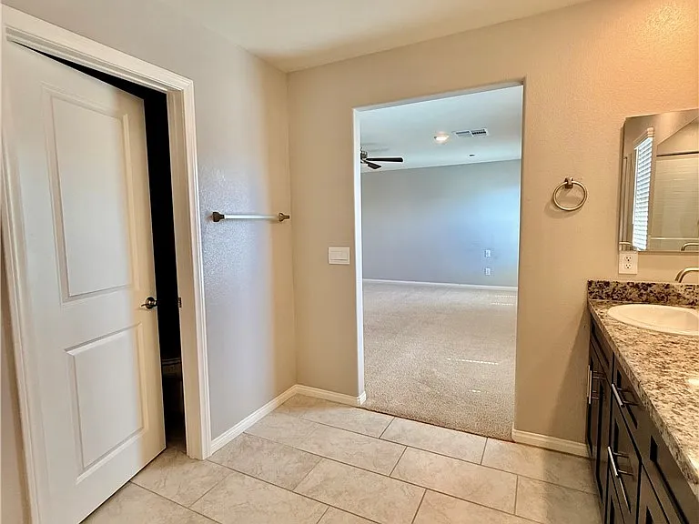341 Canary Song Dr — Photo 24