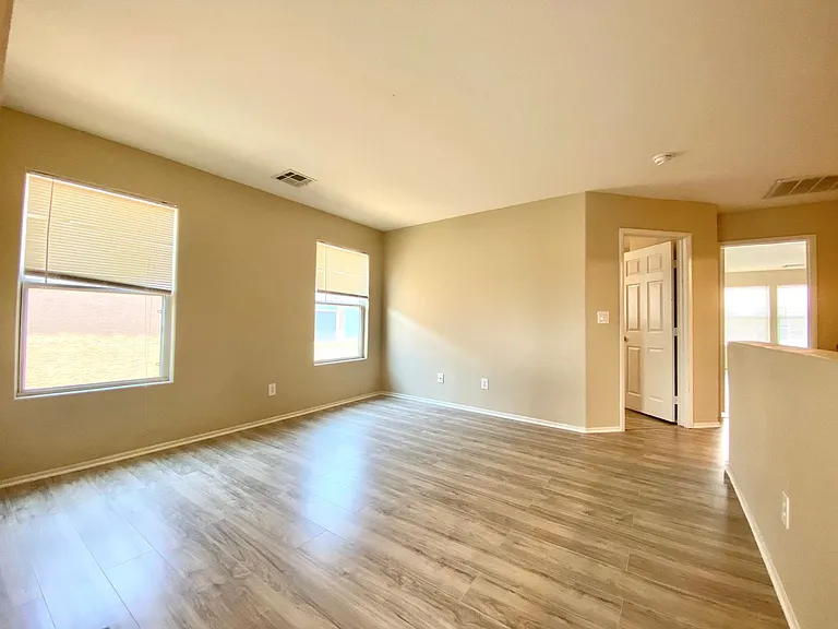 6486 W Eldorado Ln — Photo 7