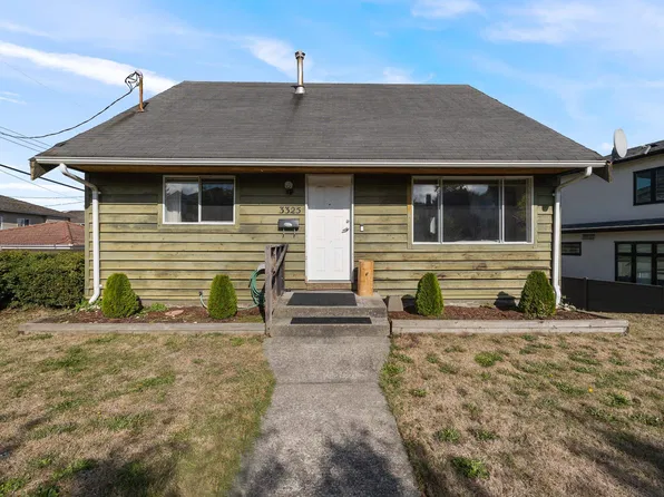 3325 Seaforth Dr, Vancouver, BC V5M 4C6