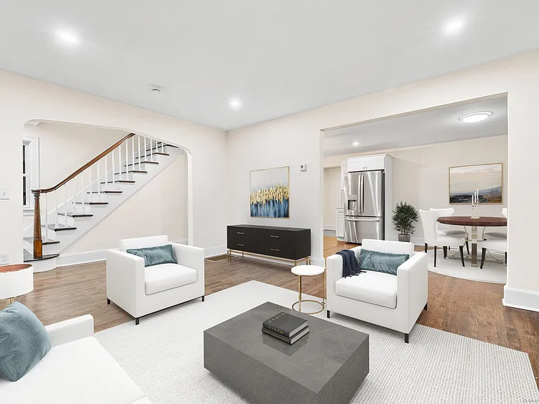46 Puritan Ln — Photo 4