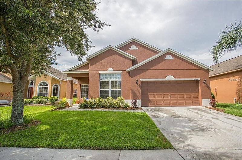 1st image of 9627 Heron Pointe Dr