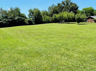 Fuller St, Newport, TN 37821