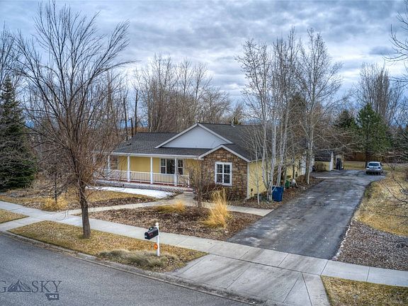 4th image of 208 Coral Dr