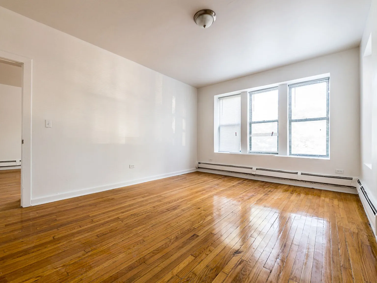 4653 W Jackson Blvd — Photo 4