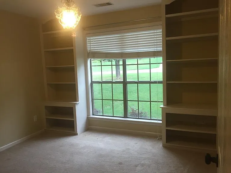 163 Diamond Pointe Dr — Photo 6