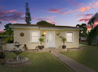 637 NW 4th St, Homestead, FL 33030