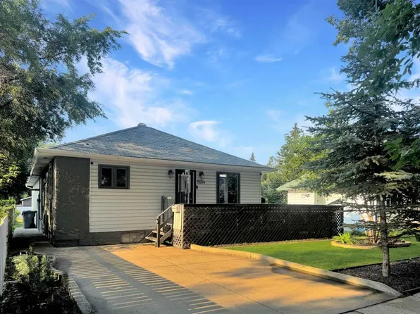 5514 S 48th St, Lloydminster, AB T9V 0J9
