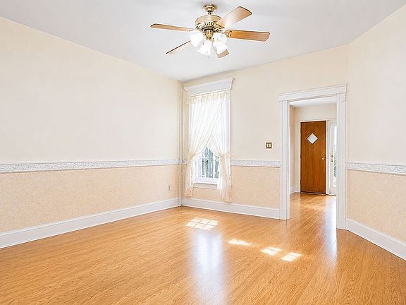 3rd image of 100 E 8th St