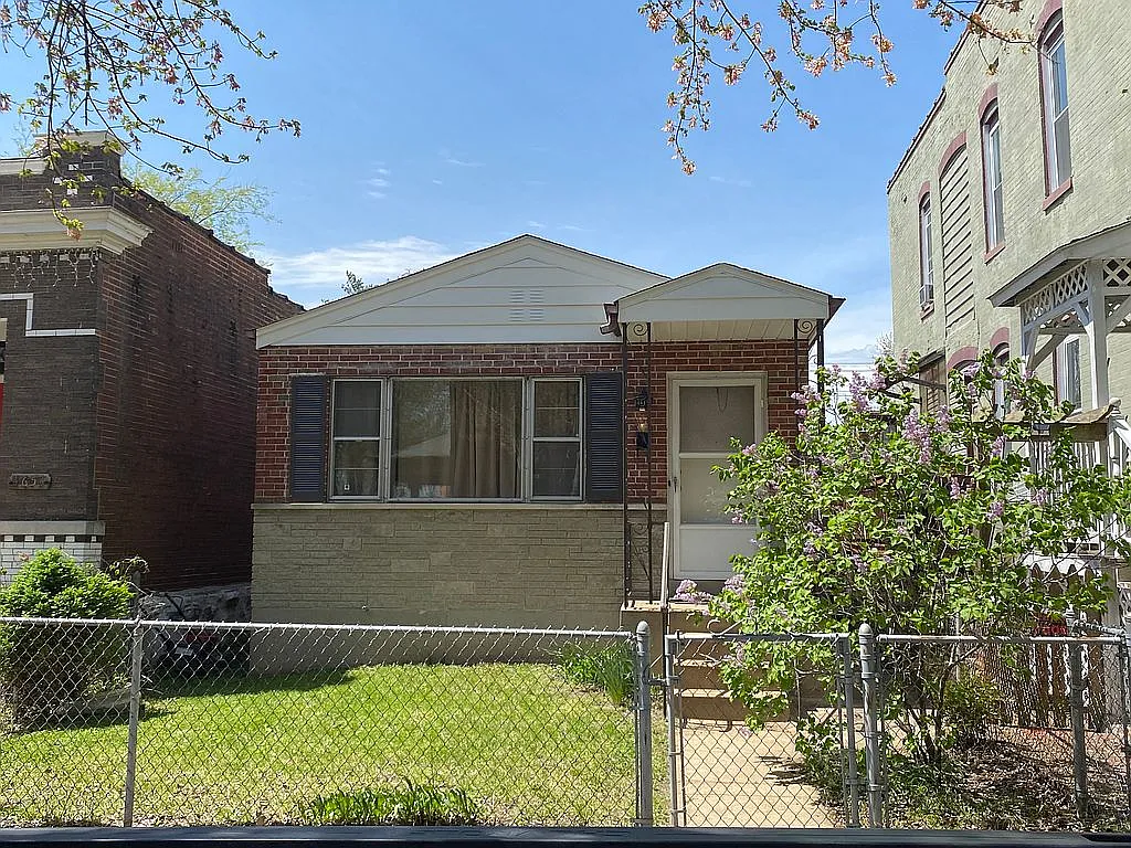 4649 Oregon Ave photo 1
