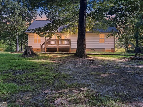 2nd image of 194 Windchime Cir