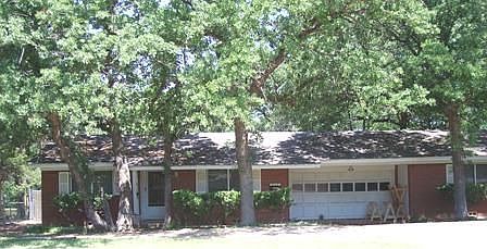 1st image of 7105 Meadowbrook Dr