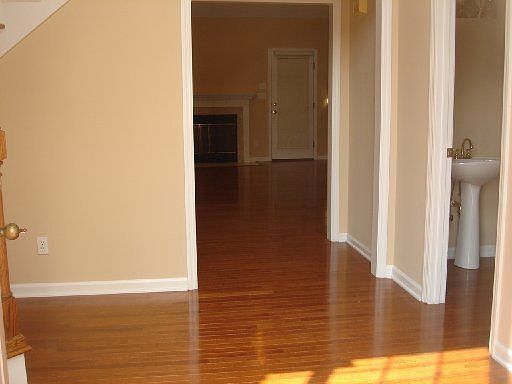 3rd image of 1709 Scenic Valley Ln