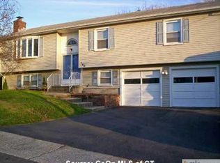 190 Country Hill Dr, West Haven, CT 06516