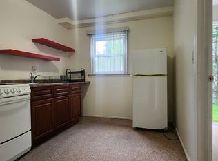 (Undisclosed Address), Roslyn Heights, NY 11577