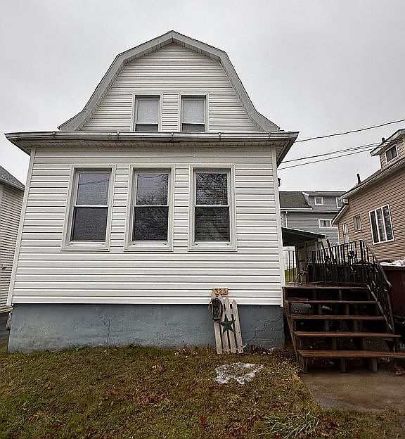1st image of 325 Charles St
