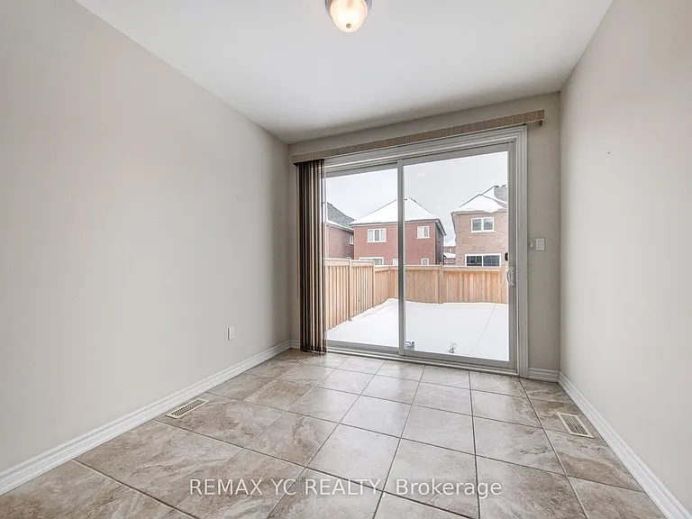 56 Walker Blvd — Photo 14