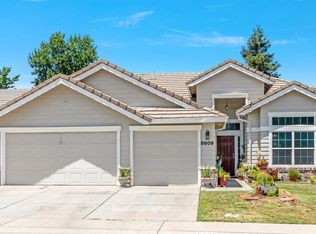 8809 Flying Hawk Ct, Elk Grove, CA 95624