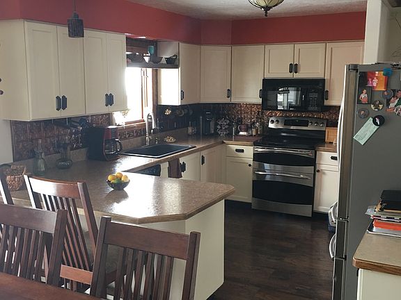 3rd image of 515 Bridger Dr