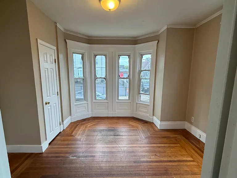 85 Morgan St — Photo 12