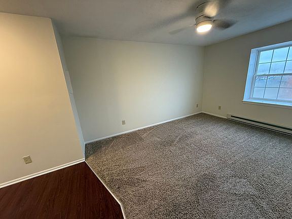 4th image of 210 S Walnut St APT 305