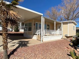 840 N Twin Lakes Dr