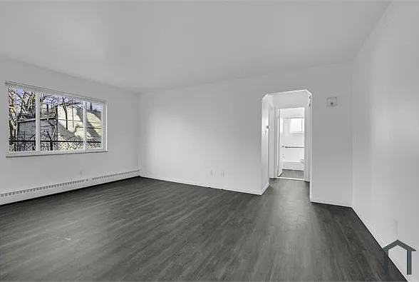 8259 Schaefer Hwy #1 — Photo 4