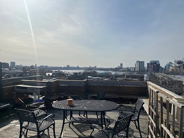 59 Phillips St #7 — Photo 10