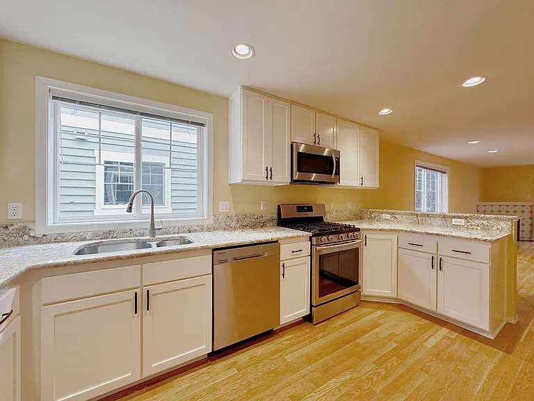 10508 Whitman Ave N #A — Photo 10