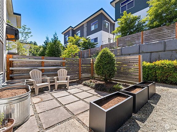 2nd image of 4232 S Greenbelt Station Drive
