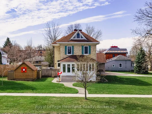 67 Elgin Ave W, Goderich, ON N7A 2E1