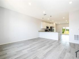 873 Colville Dr, Kissimmee, FL