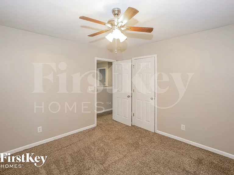 11101 Dulin Creek Blvd — Photo 14