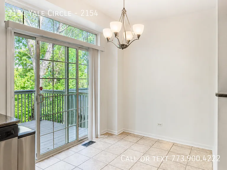 2154 Yale Cir #2154 — Photo 7
