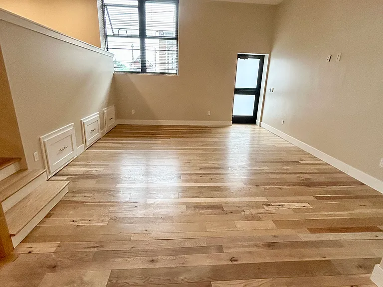 1639 Alameda Ave #105 — Photo 4