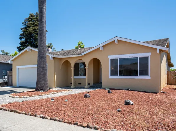 2020 Willow Drive, Petaluma, CA 94954