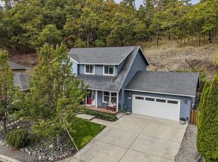 1734 NE Shale Ct, Roseburg, OR 97470