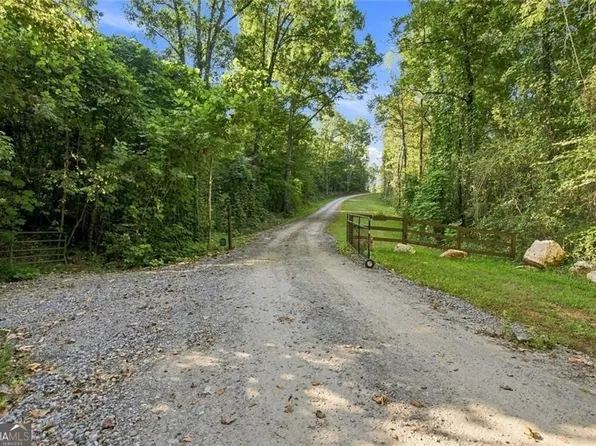 283 Leo Taylor Ln, Ball Ground, GA 30107