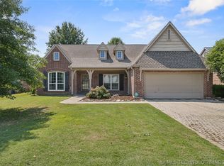 8814 N 131st East Ave, Owasso, OK 74055