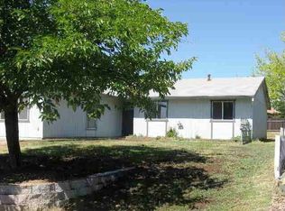 825 Sutter Ln, Ione, CA 95640