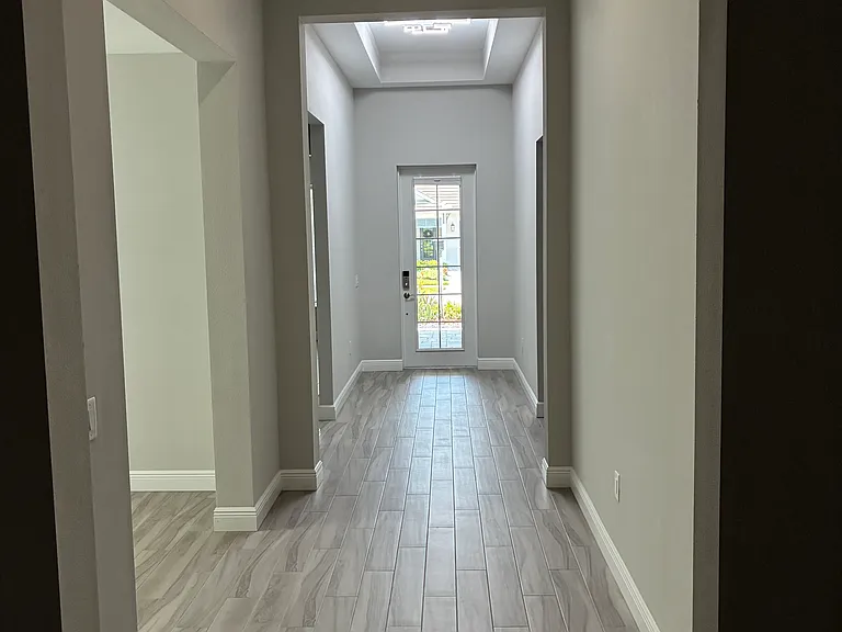 8000 Sandstar Way — Photo 21