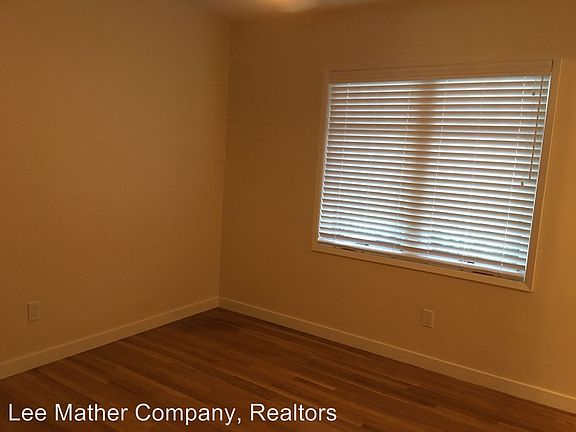 4th image of 713 1/2 C Ave