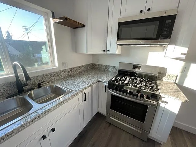 914 E Commonwealth Ave — Photo 7